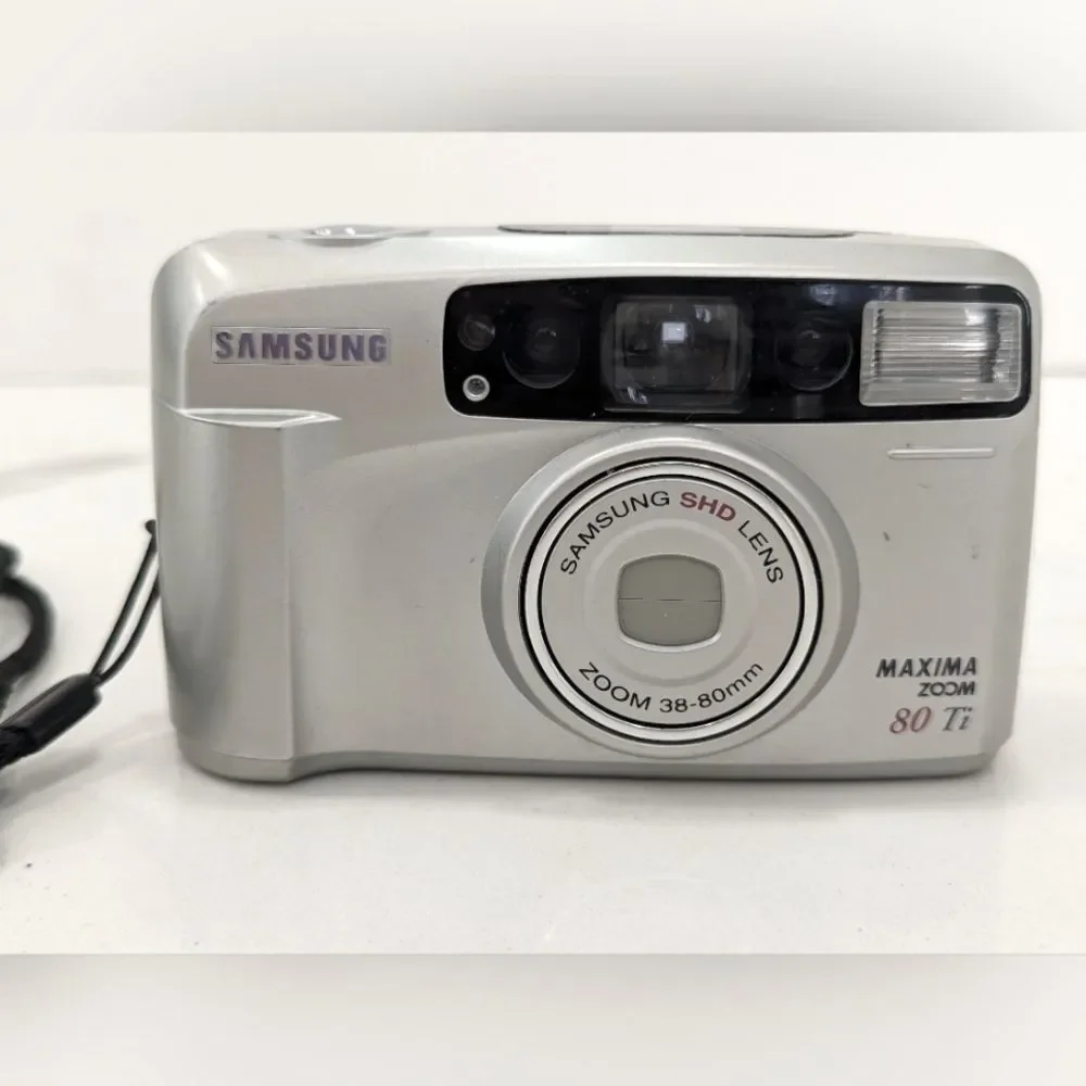 Samsung Maxima 80Ti Standard 35mm Automatic exposure self timer 2x zoom Camera